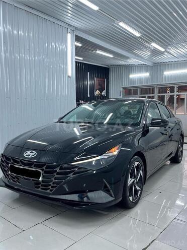 Hyundai Elantra 2023, 13,569 km - 1.6 l - Bakı