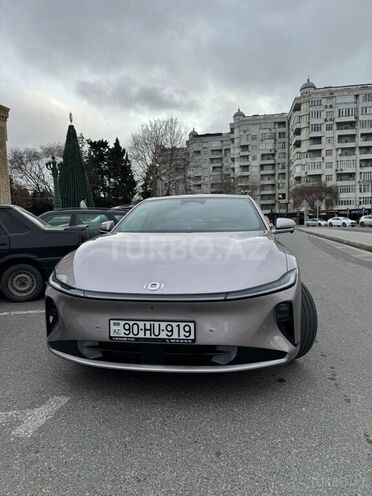 Changan Qiyuan A07 2025, 8,400 km - 1.5 л - Bakı