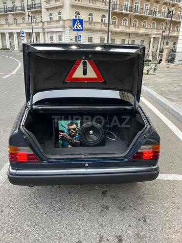 Mercedes 230 E 1991, 402,336 km - 2.3 л - Bakı