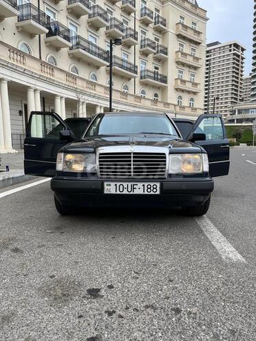 Mercedes 230 E 1991, 402,336 km - 2.3 л - Bakı