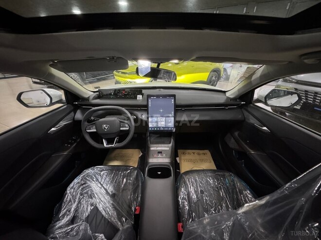 Changan Eado-8