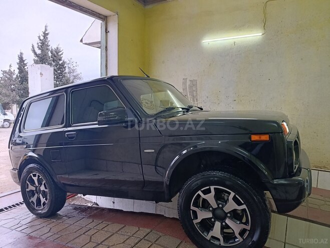 LADA (VAZ) Niva 2018, 90,000 km - 1.7 л - Bakı