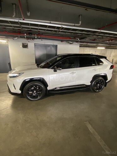 Toyota RAV4 2023, 41,800 km - 2.5 л - Bakı
