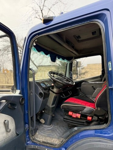Mercedes Atego 818 2000, 645,000 km - 4.3 l - Bakı