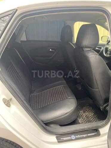 Volkswagen Polo 2015, 269,425 km - 1.6 l - Bakı