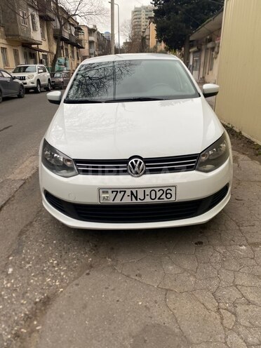 Volkswagen Polo 2015, 269,425 km - 1.6 l - Bakı