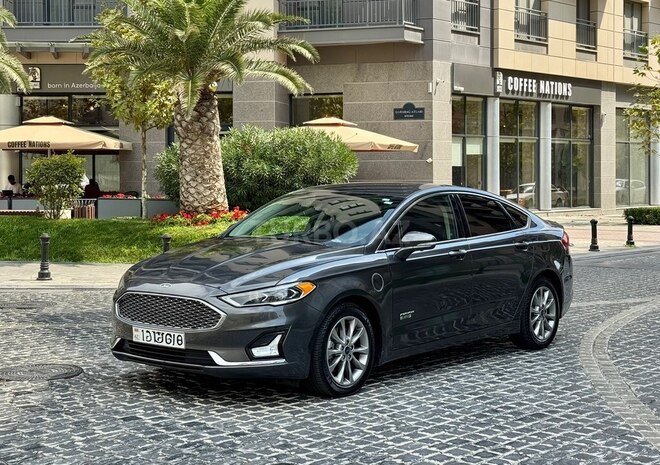 Ford Fusion (North America) 2017, 174,000 km - 2.0 l - Bakı