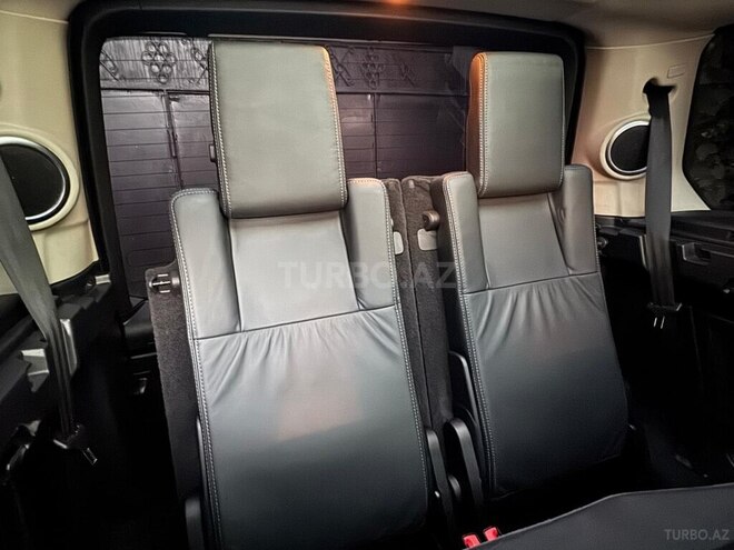 Land Rover Discovery 2014, 201,500 km - 3.0 л - Qusar