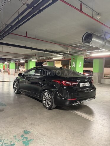Hyundai Elantra 2015, 150,000 km - 1.8 л - Bakı