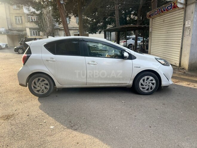 Toyota Aqua 2019, 38,000 km - 1.5 l - Bakı