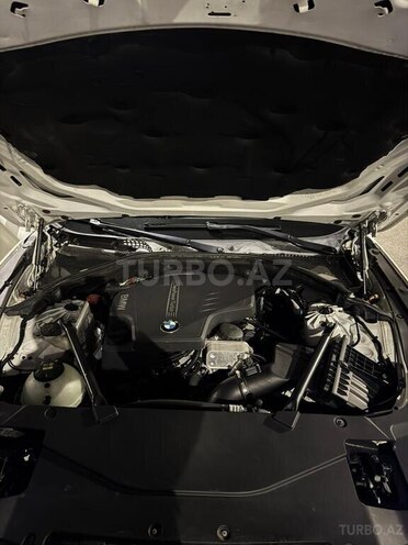 BMW 528 2016, 274,000 km - 2.0 l - Bakı