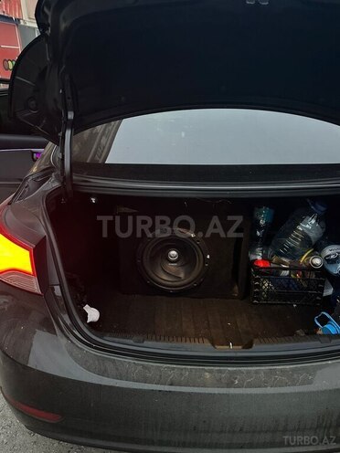 Hyundai Elantra 2015, 244,863 km - 1.8 l - Bakı