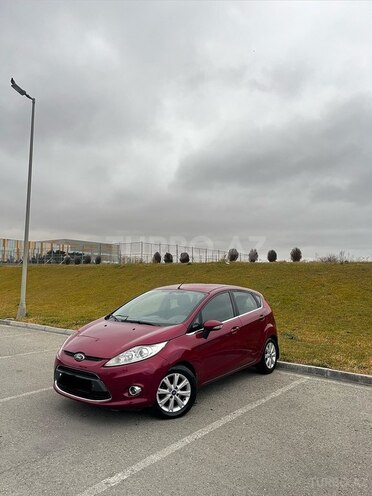 Ford Fiesta 2011, 125,000 km - 1.4 l - Bakı