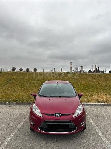Ford Fiesta 2011, 125,000 km - 1.4 l - Bakı