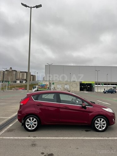 Ford Fiesta 2011, 125,000 km - 1.4 l - Bakı