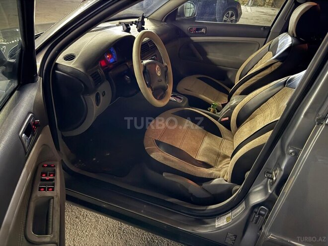 Volkswagen Passat 2004, 400,000 km - 1.8 л - Bakı