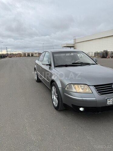Volkswagen Passat 2004, 400,000 km - 1.8 л - Bakı