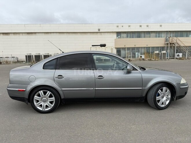 Volkswagen Passat 2004, 400,000 km - 1.8 л - Bakı