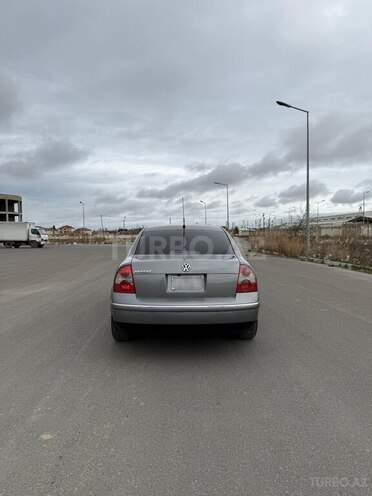 Volkswagen Passat 2004, 400,000 km - 1.8 л - Bakı