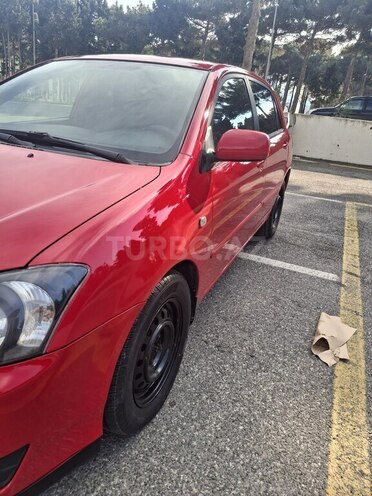 Toyota Corolla 2005, 280,000 km - 1.4 л - Sumqayıt