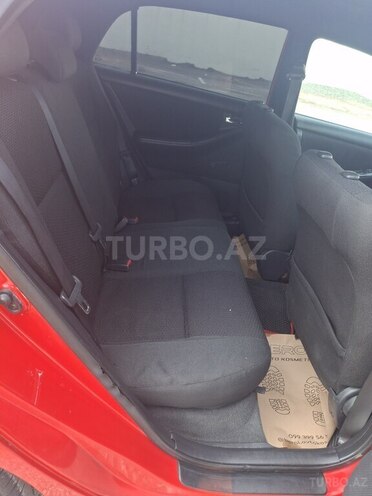 Toyota Corolla 2005, 280,000 km - 1.4 л - Sumqayıt
