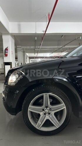 Mercedes GL 350 4MATIC-9