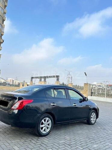 Nissan Sunny 2013, 255,000 km - 1.5 l - Bakı