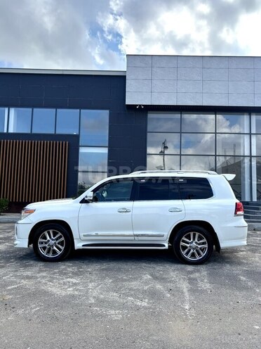 Toyota Land Cruiser 2012, 287,000 km - 4.0 л - Quba