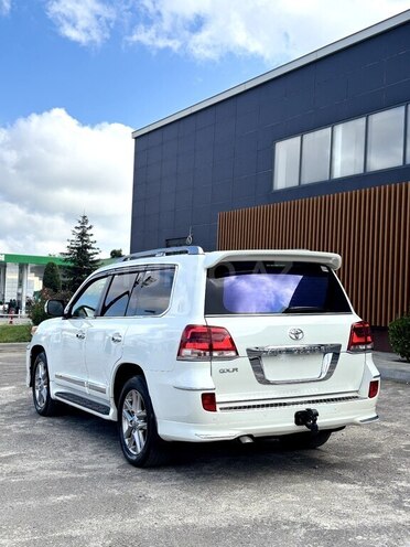 Toyota Land Cruiser 2012, 287,000 km - 4.0 л - Quba