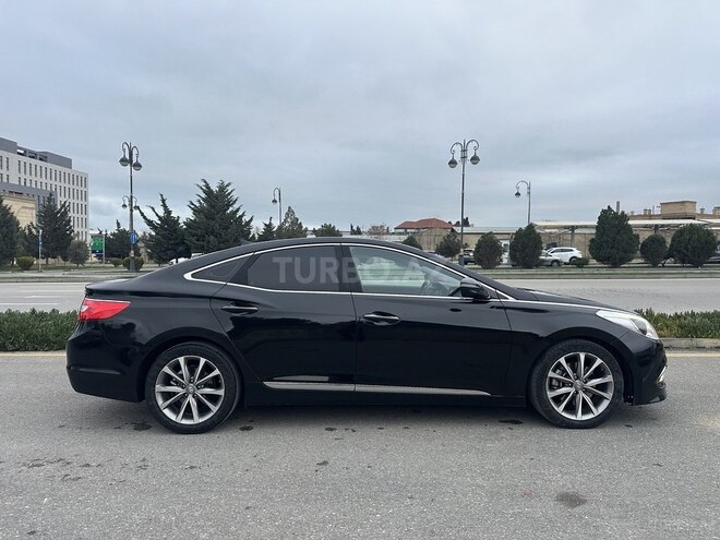 Hyundai Grandeur 2015, 182,600 km - 2.2 л - Bakı