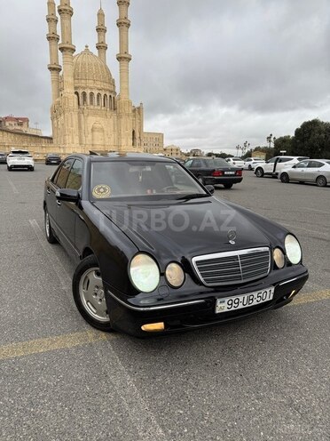 Mercedes E 220 2000, 485,600 km - 2.2 l - Bakı