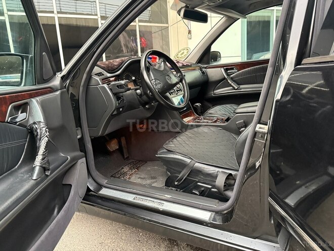 Mercedes E 220 2000, 485,600 km - 2.2 l - Bakı