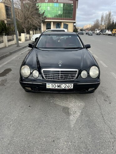 Mercedes E 240 2001, 352,000 km - 2.4 l - Bakı