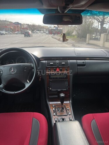 Mercedes E 240 2001, 352,000 km - 2.4 l - Bakı