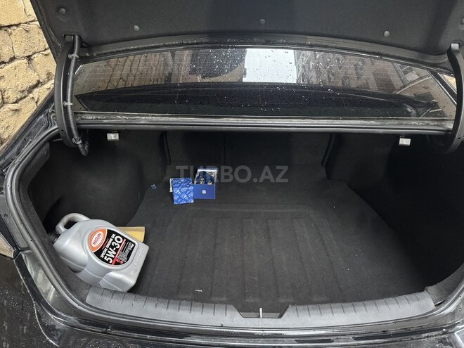 Hyundai Sonata-12