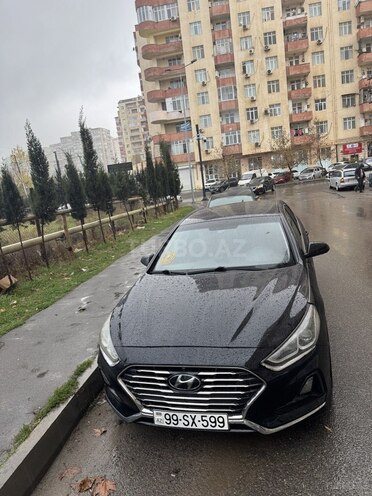 Hyundai Sonata-8