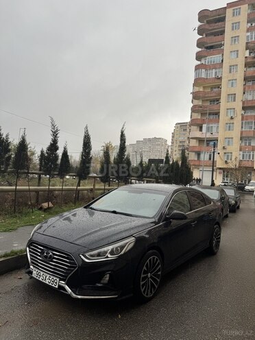Hyundai Sonata-5