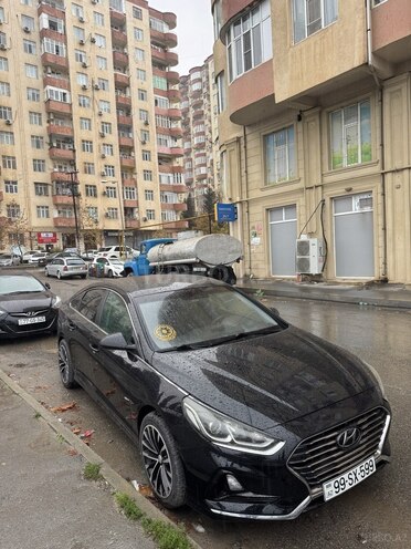 Hyundai Sonata-9