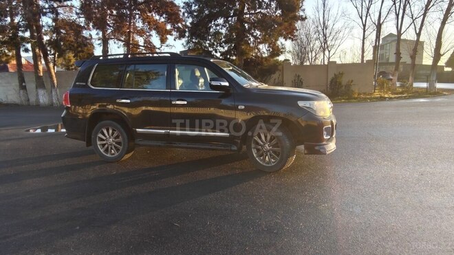 Toyota Land Cruiser 2011, 205,000 km - 4.0 l - Göyçay