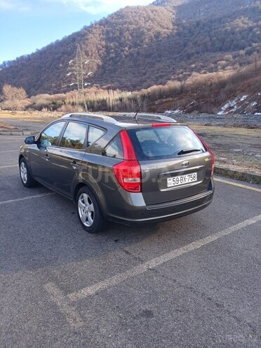 Kia  2009, 255,500 km - 1.4 l - Qəbələ