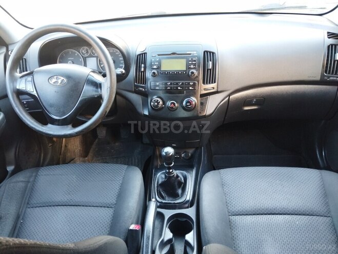 Hyundai i30 2010, 337,845 km - 1.6 l - Bakı