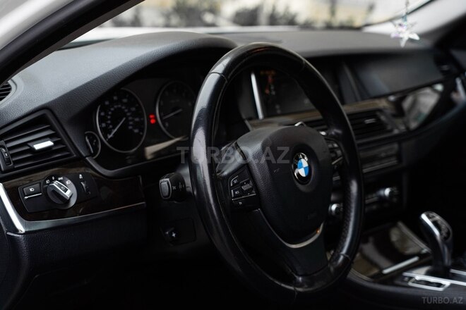 BMW 528 2015, 208,000 km - 2.0 l - Bakı