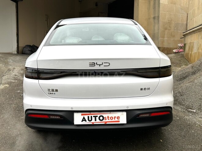 BYD Seal 05-4
