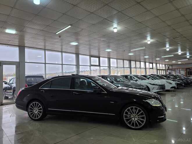 Mercedes S 500 4MATIC-19