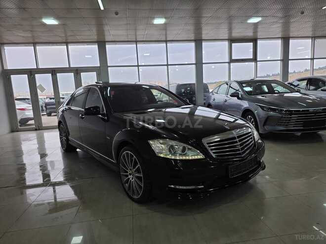 Mercedes S 500 4MATIC-3