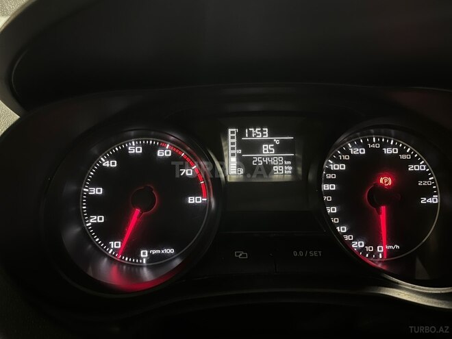 SEAT Ibiza-16