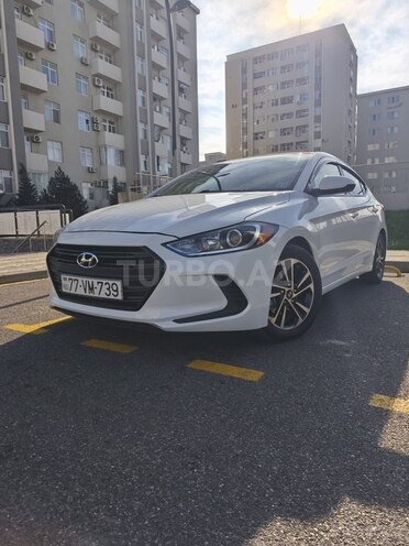 Hyundai Elantra 2018, 151,774 km - 2.0 л - Bakı
