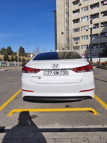 Hyundai Elantra 2018, 151,774 km - 2.0 л - Bakı