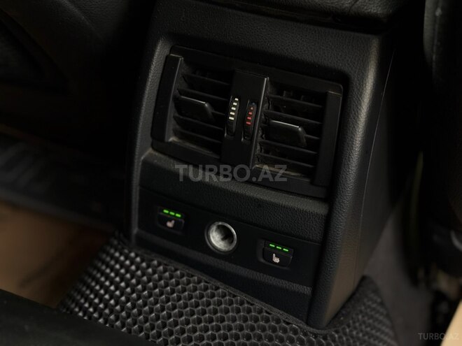 BMW 328 2015, 180,000 km - 2.0 l - Gəncə