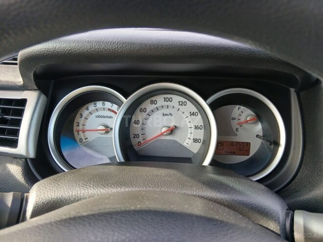 Nissan Tiida 2011, 163,503 km - 1.5 л - Bakı